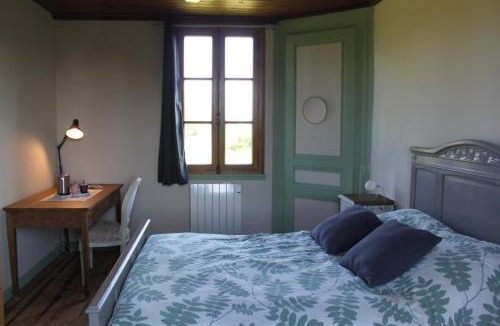 Capelle-les-Grands Bed & Breakfast | Auberge de la croix du maupas