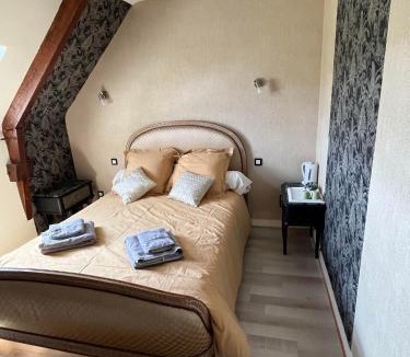 Pleudihen-sur-Rance Hotel | Auberge de la chesnaie