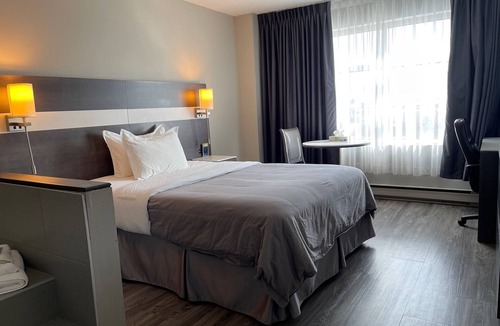 District Wright - Parc - de - la - Montagne Hotel | Auberge de la Gare