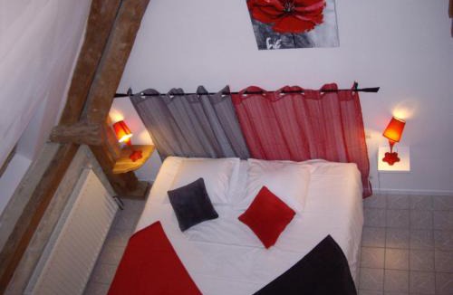Bernieres-sur-Mer Hotel | Auberge De La Luzerne