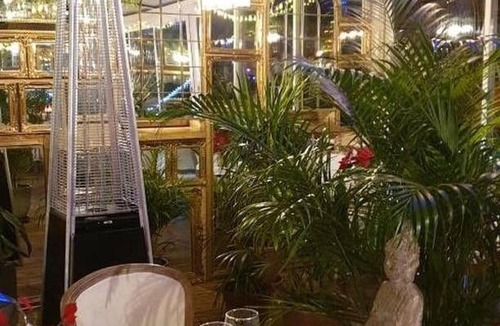 Barret-sur-Meouge Hotel | Auberge de la Méouge