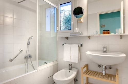 Peillon Hotel | Auberge de la Madone