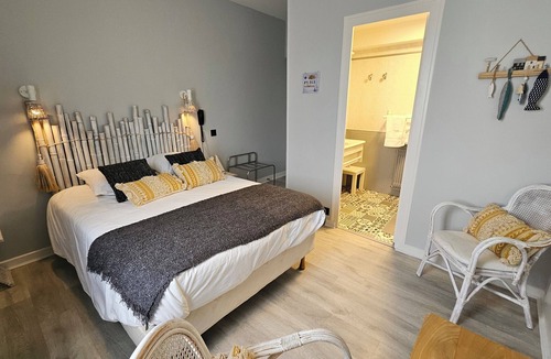 Losne Hotel | AUBERGE DE LA MARINE