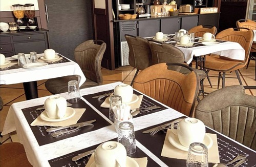 Losne Hotel | AUBERGE DE LA MARINE