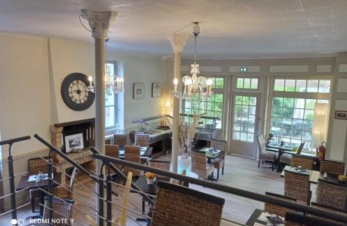 Arnac-Pompadour Hotel | Auberge de la marquise