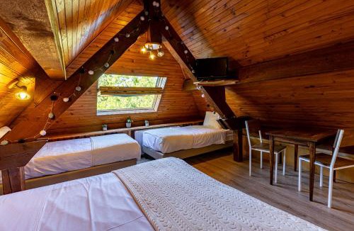 Foncine-le-Haut Hotel | Auberge de la Rivière