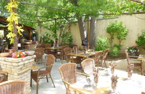 Vinon-sur-Verdon Hotel | Auberge de la Table Ronde