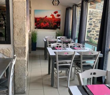 Freycenet-la-Tour Apartment | Auberge de la Tour