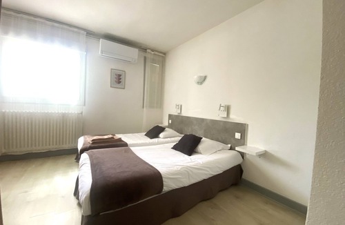 Lamagistere Hotel | Auberge de Lamagistère