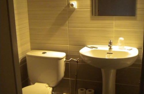 Lamagistere Hotel | Auberge de Lamagistère