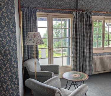 Echenevex Hotel | Auberge Des Chasseurs