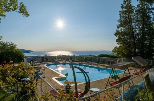 Pointe-au-Pic Hotel | Auberge des Falaises