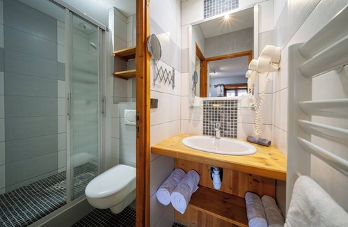 Villard-de-Lans Hotel | Auberge des Montauds - Hôtel & Restaurant