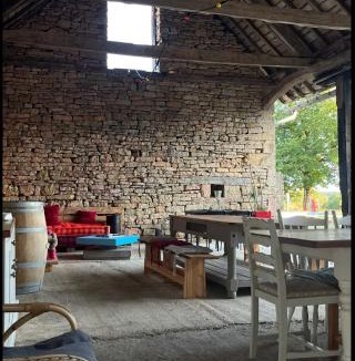 Loze House | Auberge des Riders