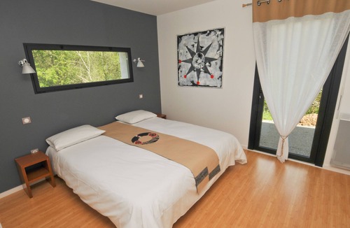 Monteneuf Hotel | Auberge Des VoyaJoueurs