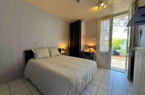 Chassignelles Hotel | Auberge du Canal