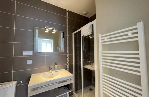 Grosrouvre House | Auberge du Chasseur