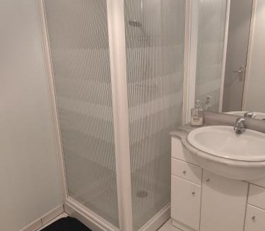 Ayssenes Hotel | Auberge du Roc Saint Jean