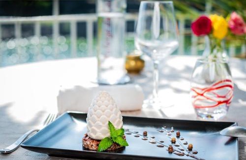 Annonay Rhone Agglomeration Hotel | Auberge Du Lac