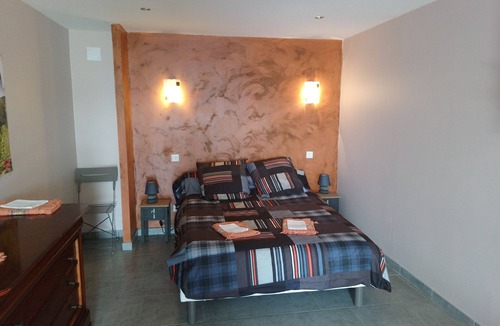 Lodeve Bed & Breakfast | Auberge Du Mazet