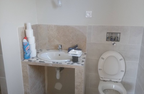 Lodeve Bed & Breakfast | Auberge Du Mazet