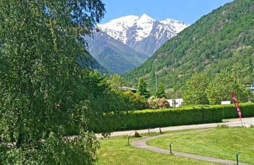 Auzat Hotel | Auberge du Montcalm