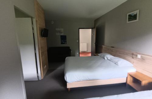 Auzat Hotel | Auberge du Montcalm