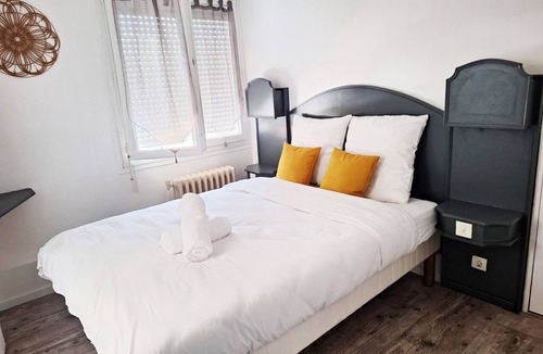 Bourg-et-Comin Hotel | AUBERGE DU PARC