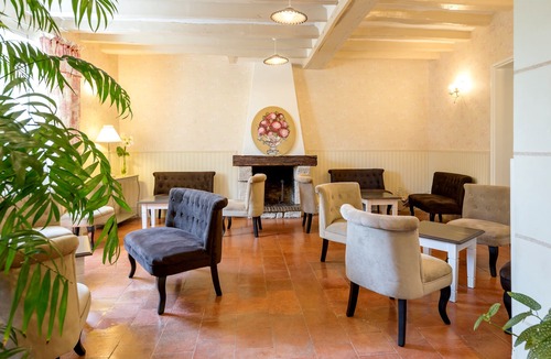 Luche-Pringe Hotel | Auberge du port des Roches