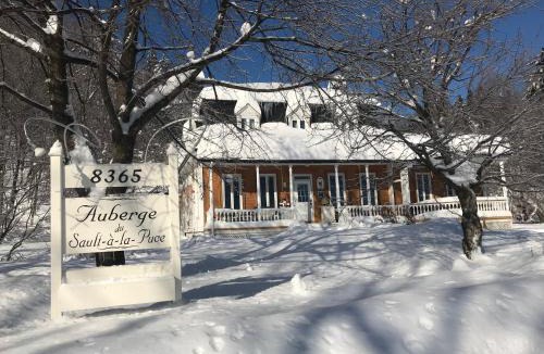 Chateau-Richer Hotel | Auberge du Sault-à-la-Puce