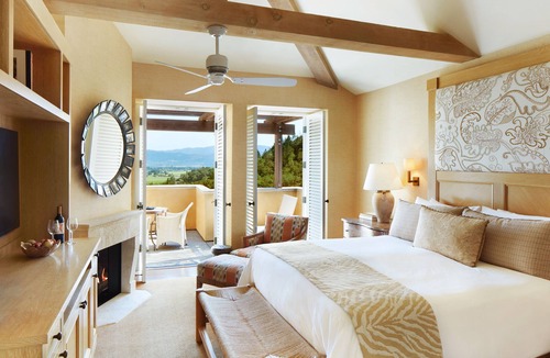 St. Helena Hotel | Auberge Du Soleil