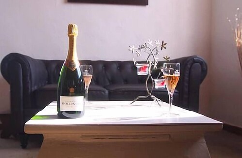 Charette House | Auberge du Vernay