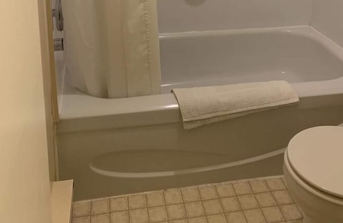 Blind River Hotel | Auberge Eldo Inn