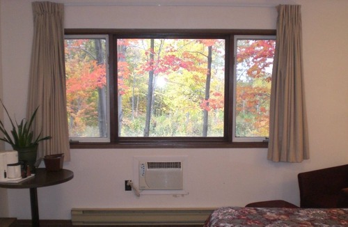 Blind River Hotel | Auberge Eldo Inn