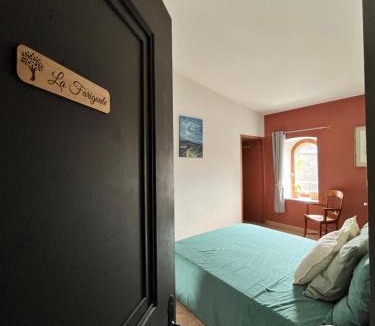 Saint-Jean-de-Valeriscle Hotel | Auberge La Tournelle