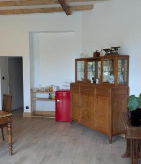 Saint-Leger-sous-Beuvray House | Auberge de la Belette Cendrée