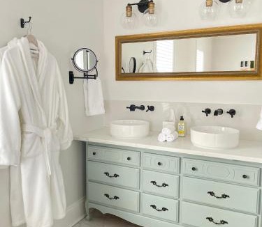 Alexandria Bed & Breakfast | Auberge Glengarry Inn