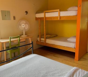 Riviere Du Loup Hostel | Auberge Internationale de Rivière-du-Loup O76381