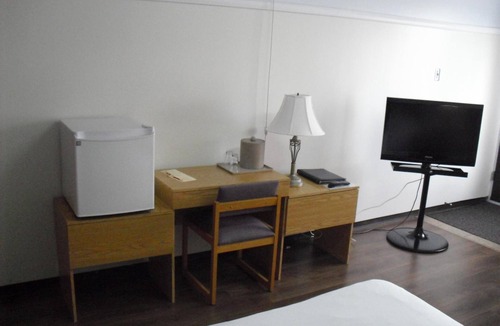 Dolbeau-Mistassini Hotel | Auberge La Diligence