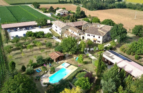 Chabrillan Hotel | Auberge La Plaine