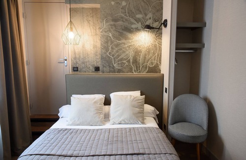 Viarmes Hotel | Auberge la Renaissance