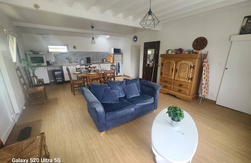 Crouttes-sur-Marne Apartment | Auberge Le Bac