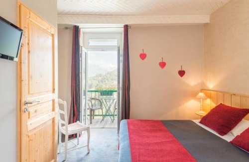 Arcizans-Avant Hotel | Auberge Le Cabaliros
