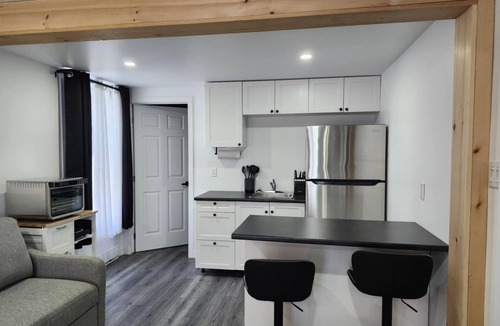 Amos House | Auberge Le Cosy Amos