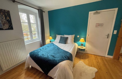 Mazeyrat-Aurouze Hotel | Auberge le Matagot