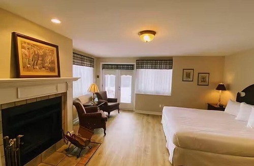 Hatley Bed & Breakfast | Auberge Le Tricorne