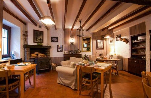 Couflens Hotel | Auberge Les Myrtilles