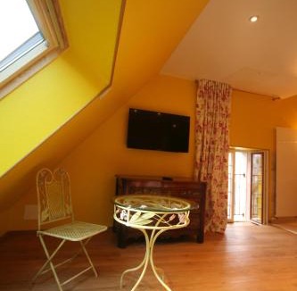 Vincelottes Hotel | Auberge Les Tilleuls