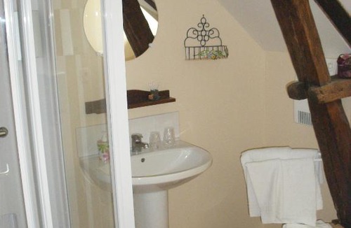 Saint-Leonard Hotel | Auberge Les Tonnelles