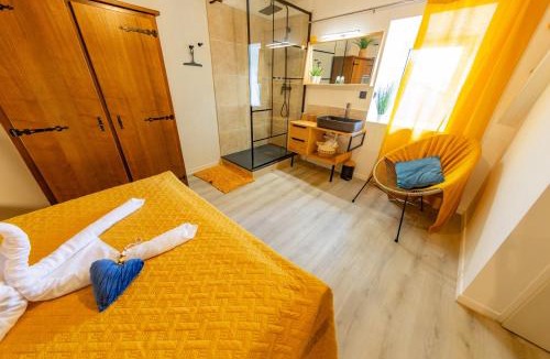 Lanas Hotel | Auberge Les Voûtes à Lanas Sud Ardèche proche Balazuc et Vogüé